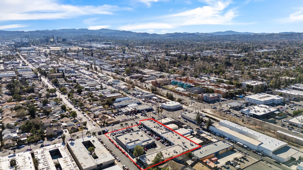 Value Add Opportunity portfolio of 2 properties for sale on LoopNet.ca - Building Photo - Image 3 of 8