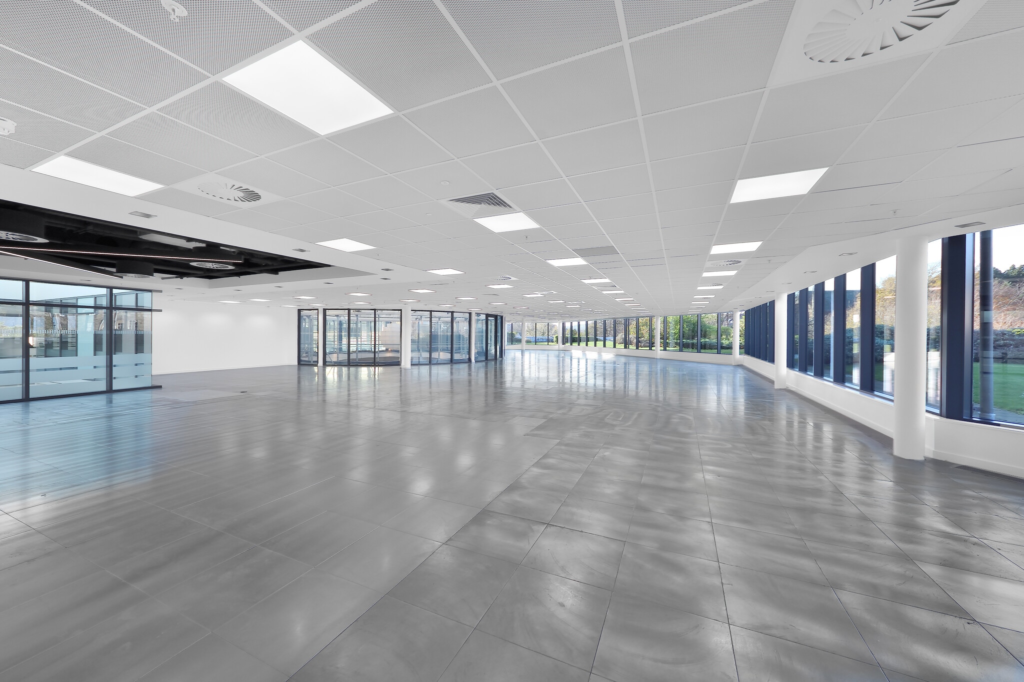 1 Tanfield, Edinburgh for lease Interior Photo- Image 1 of 6