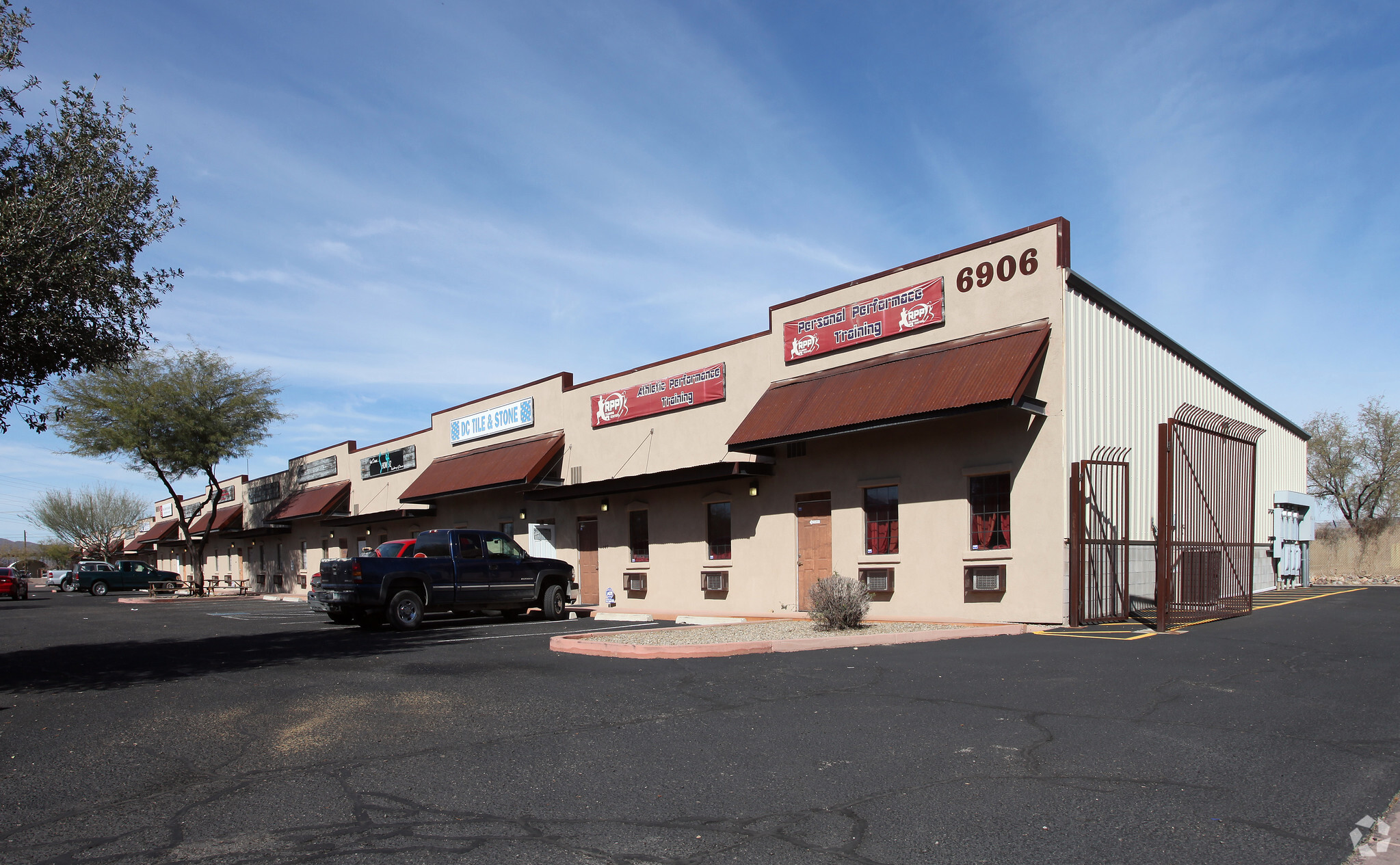 6906-6910 N Camino Martin, Tucson, AZ for sale Primary Photo- Image 1 of 5