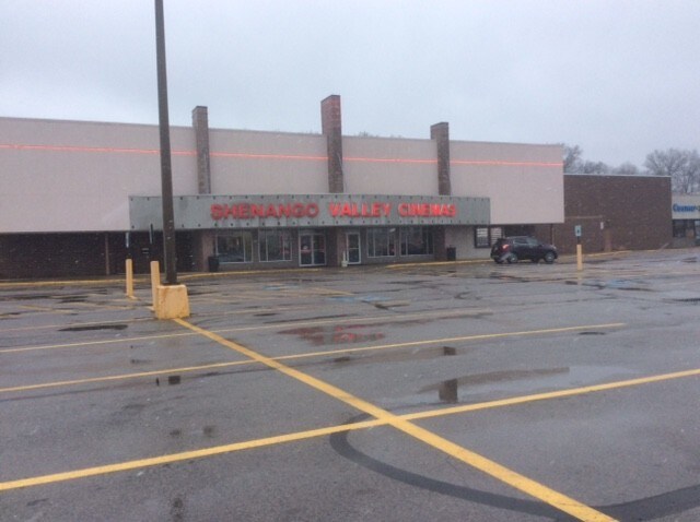 E State St, Hermitage, PA for lease - Primary Photo - Image 1 of 6