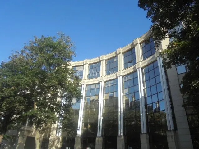 Office in Lille for lease - Building Photo - Image 2 of 8