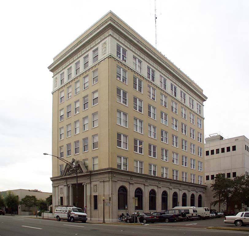 1023 W Manatee Ave, Bradenton, FL for lease Building Photo- Image 1 of 8