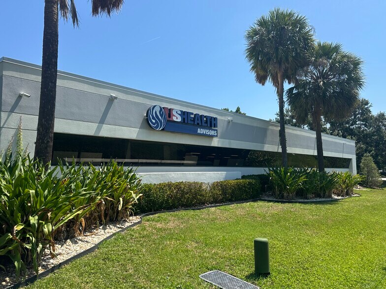 4919 W Laurel St, Tampa, FL à vendre - Photo du bâtiment - Image 1 de 11