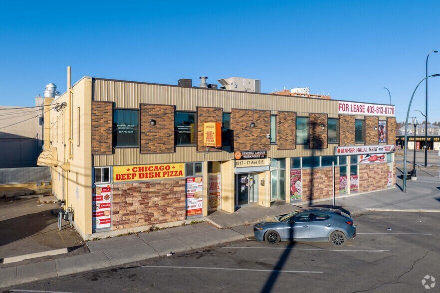 3517 17th Ave SE, Calgary, AB à louer - Photo du bâtiment - Image 2 de 17