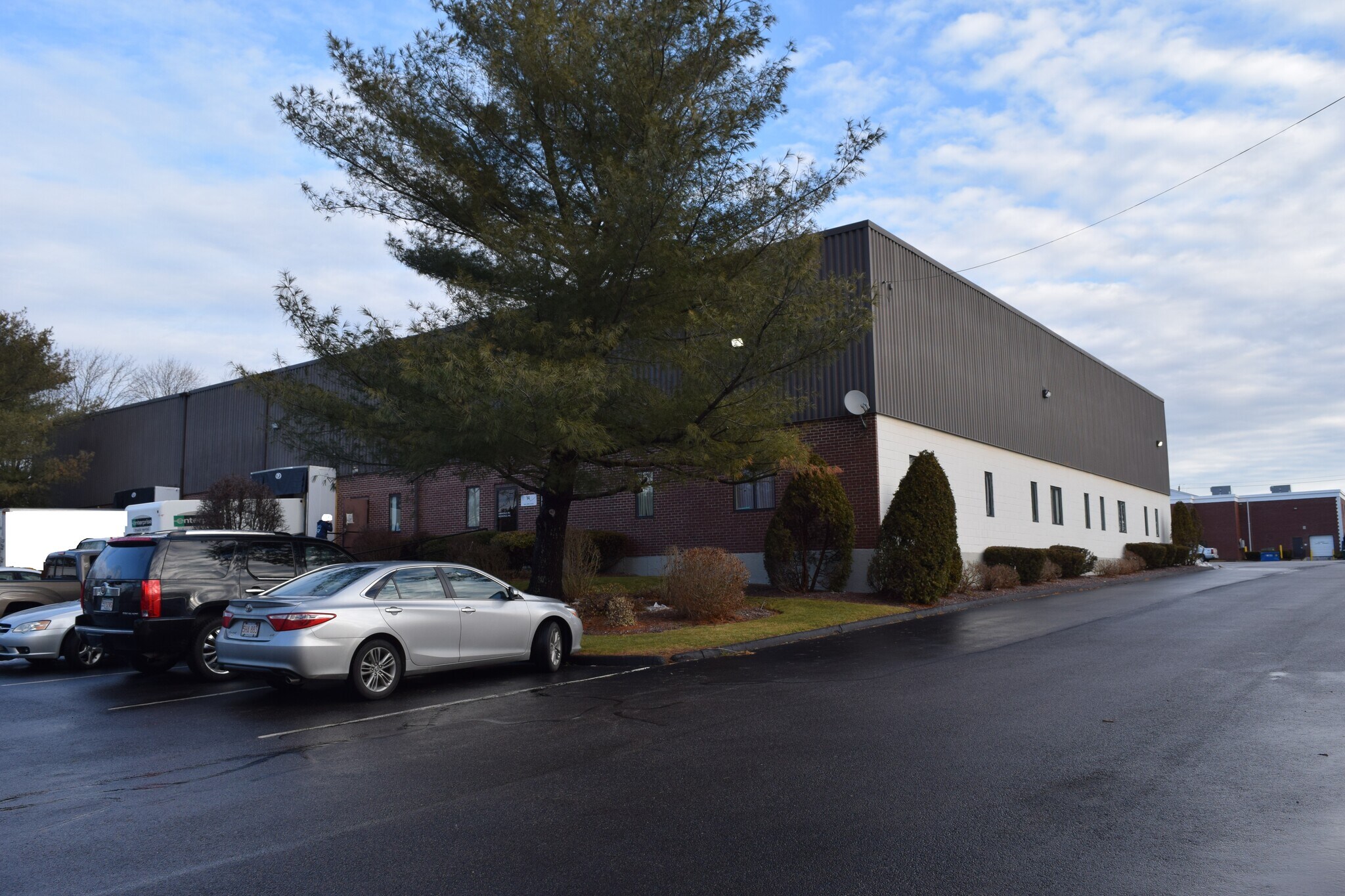 378 Page St, Stoughton, MA à vendre Photo du bâtiment- Image 1 de 10