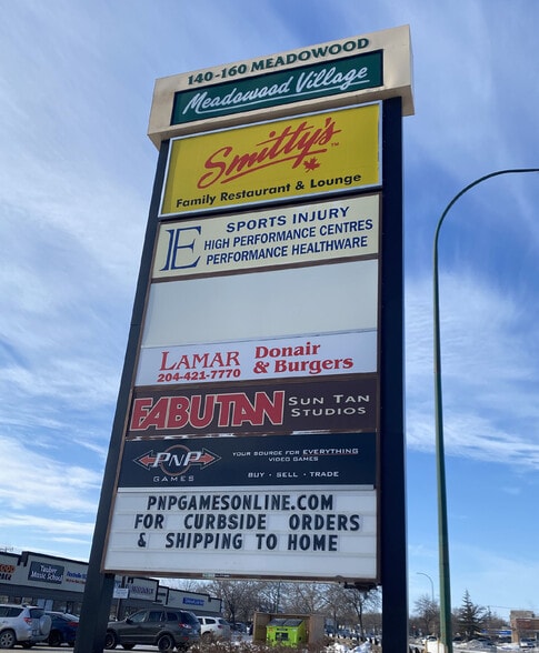 160 Meadowood Dr, Winnipeg, MB à louer - Autre - Image 2 de 4