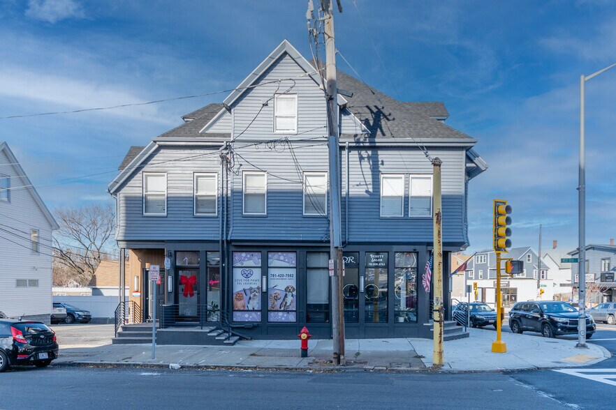 90-96 Main St, Malden, MA for lease - Building Photo - Image 3 of 17