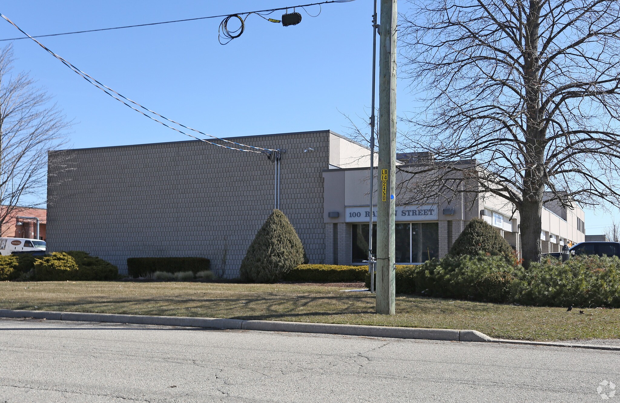 100 Rankin St, Waterloo, ON for sale Primary Photo- Image 1 of 1