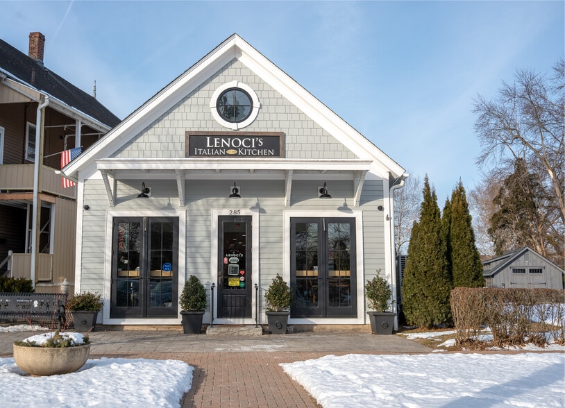 285 Main St, Wethersfield, CT for lease - Primary Photo - Image 1 of 1