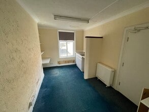 13 Montague Pl, Worthing for lease Interior Photo- Image 1 of 4