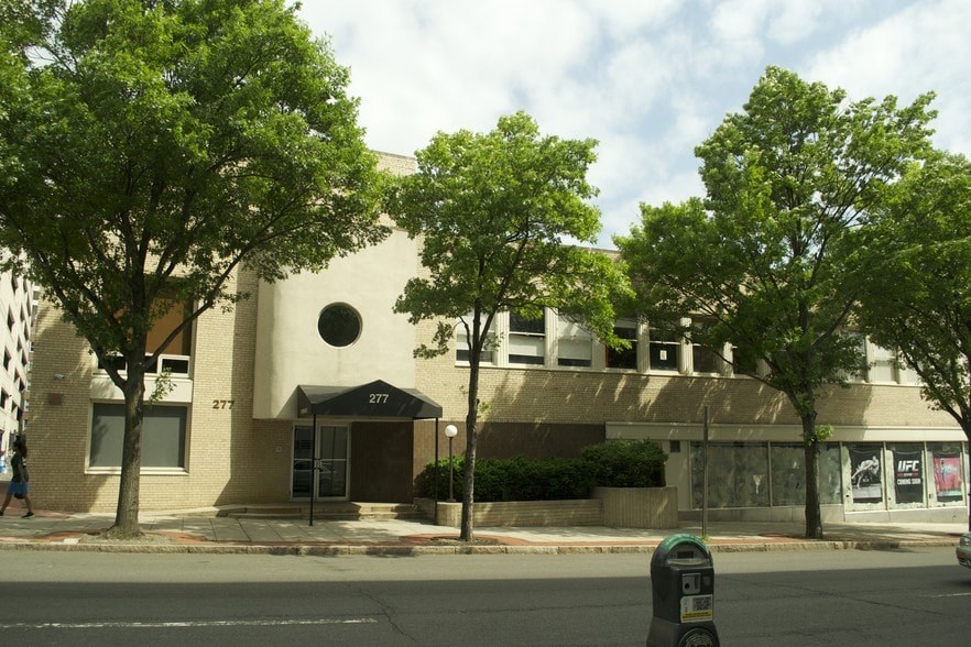 277 Martine Ave, White Plains, NY for lease - Building Photo - Image 3 of 8