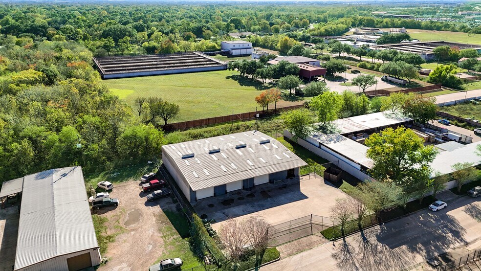 9399 Summerbell, Houston, TX à louer - Aérien - Image 2 de 25
