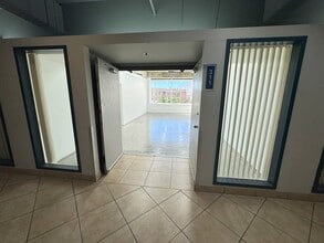 305 E 9th St, Los Angeles, CA à louer Photo intérieure- Image 1 de 6