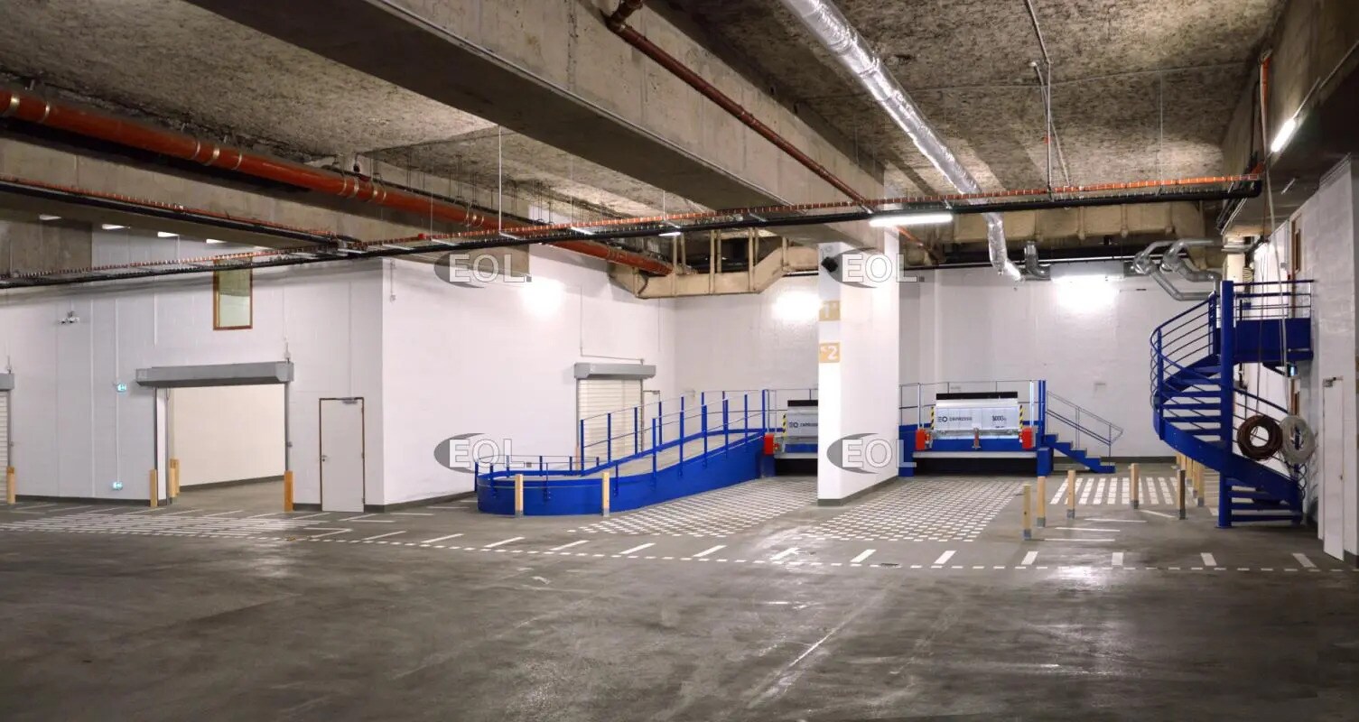 Industrial in Paris for lease Interior Photo- Image 1 of 7
