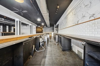 118-122 Market St, Philadelphia, PA for lease Interior Photo- Image 1 of 9