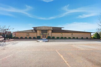 Plus de détails pour 1411 Old Mill Cir, Winston-Salem, NC - Bureau à vendre