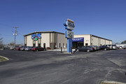 5611 Fern Valley Rd, Louisville KY - Entrepôt