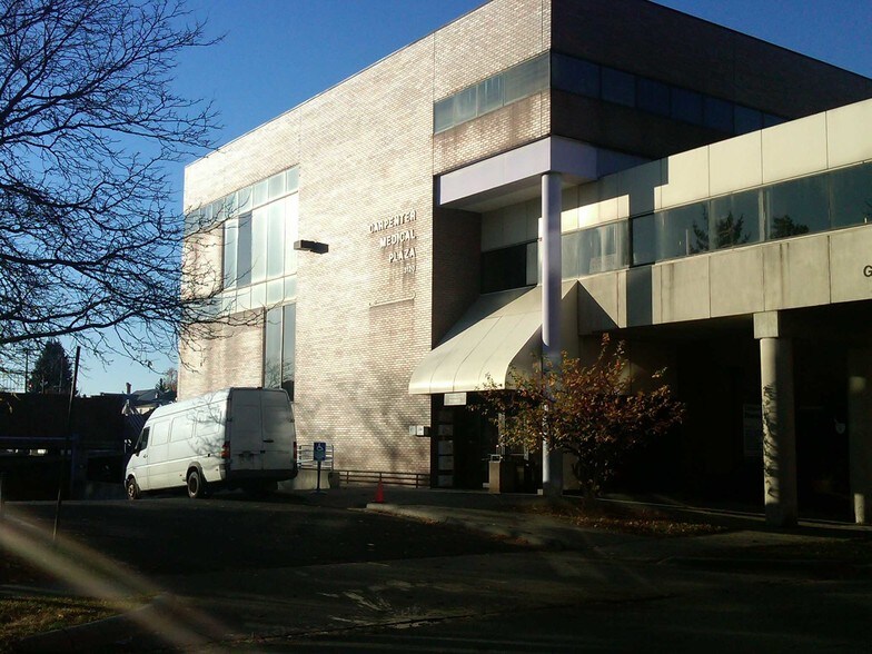 3120 Carpenter St, Hamtramck, MI à louer - Photo du bâtiment - Image 2 de 7