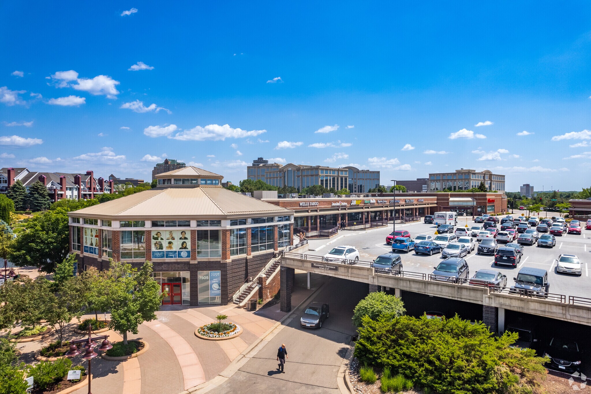 7501-7555 S France Ave, Edina, MN for lease Building Photo- Image 1 of 17