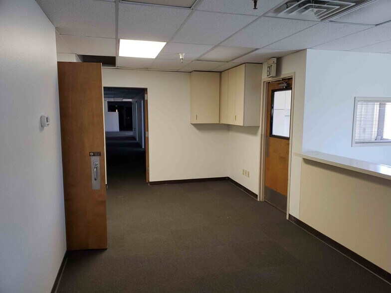 665 E Anderson, Idaho Falls, ID à louer - Photo intérieure - Image 3 de 27