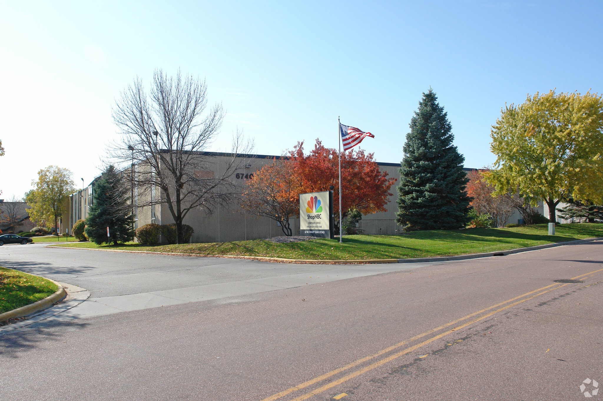 6700-6740 Shady Oak Rd, Eden Prairie, MN for lease Primary Photo- Image 1 of 7