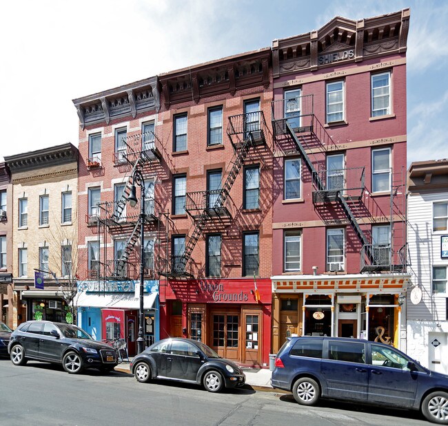 More details for 270 Smith St, Brooklyn, NY - Retail for Sale