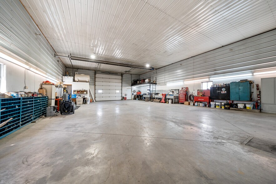 270168 Rge Rd 283, Rocky View No 44, AB à vendre - Photo intérieure - Image 3 de 9