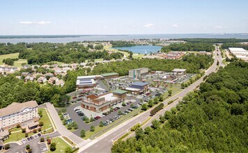 Harbour View Boulevard at Harbour Pointe Dr, Suffolk, VA - Aérien  Vue de la carte - Image1