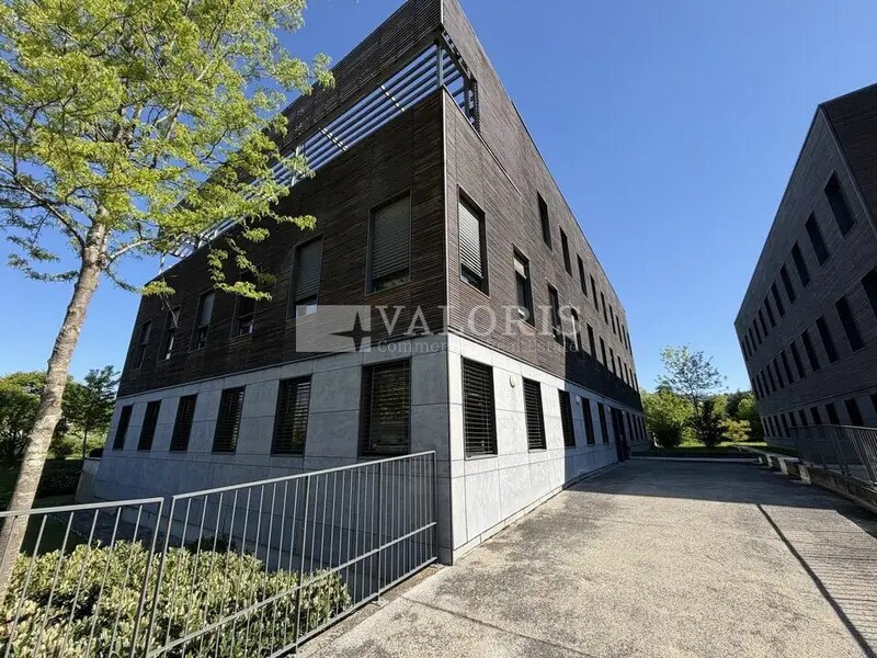314 Allée Des Noisetiers, Limonest for lease Building Photo- Image 1 of 8