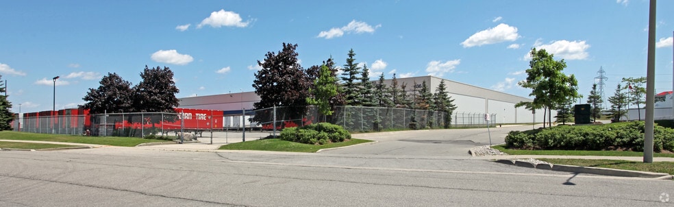 636 Marcove Rd, Mississauga, ON for lease - Building Photo - Image 2 of 2