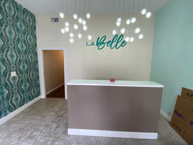 1143 Fulton St, Brooklyn, NY à louer - Photo du bâtiment - Image 2 de 9