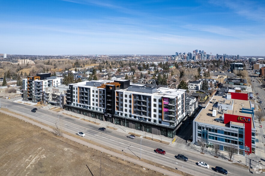 1722 33 St SW, Calgary, AB à louer - Aérien - Image 2 de 2
