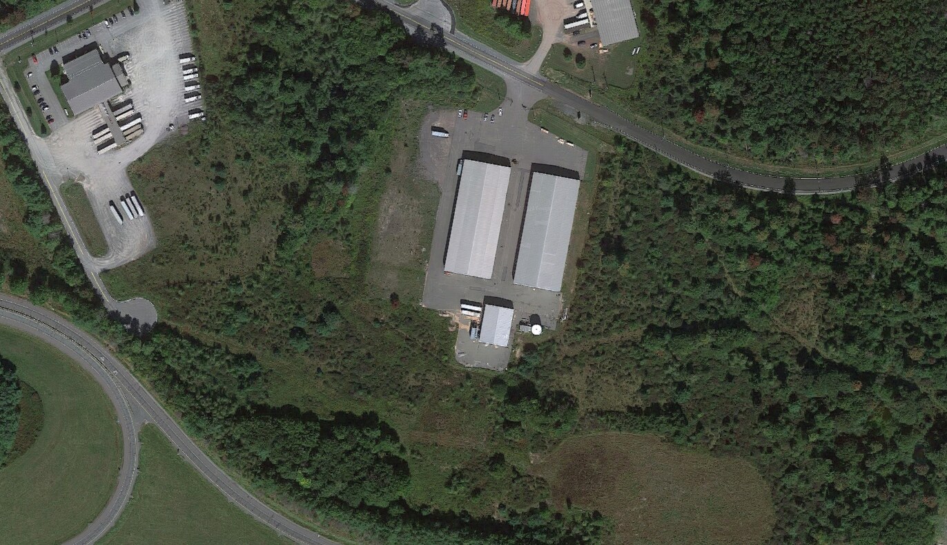 196 Commercial Blvd, Blakeslee, PA à louer Photo du bâtiment- Image 1 de 3