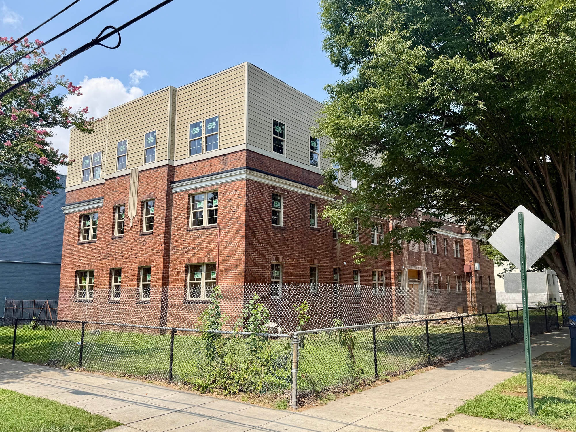 1525 19th St SE, Washington, DC for sale Building Photo- Image 1 of 10