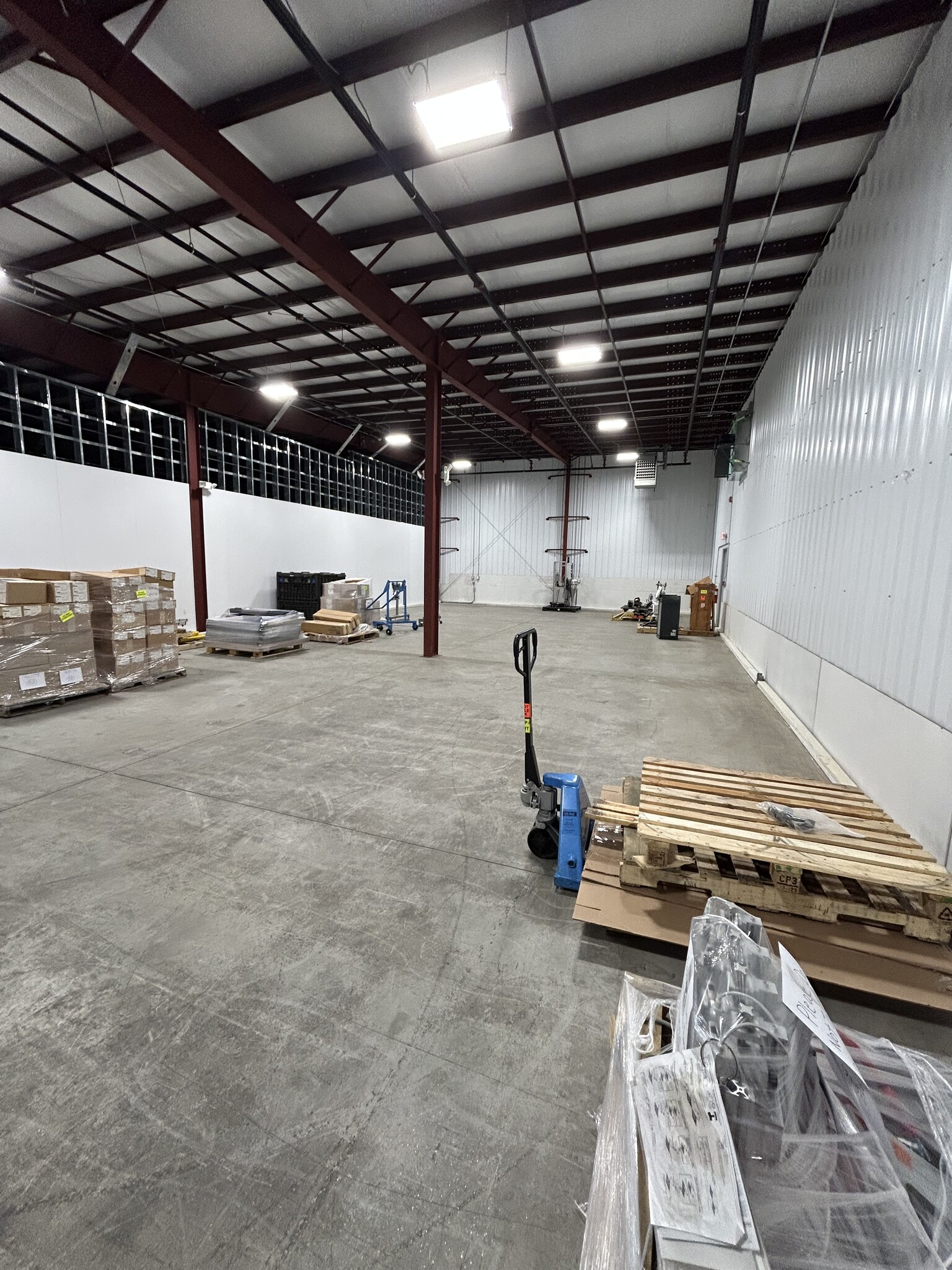 299 Industrial Ln, Torrington, CT à louer Photo intérieure- Image 1 de 5