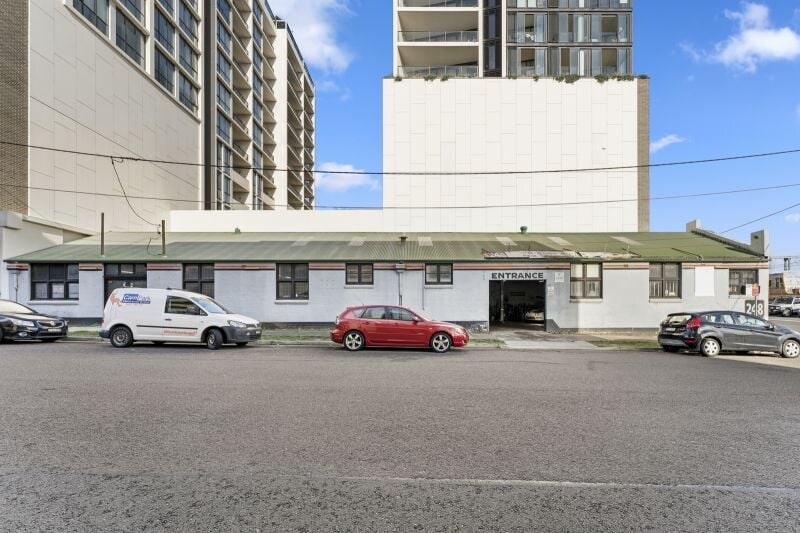 248 Railway Pde, Kogarah for sale - Building Photo - Image 2 of 6