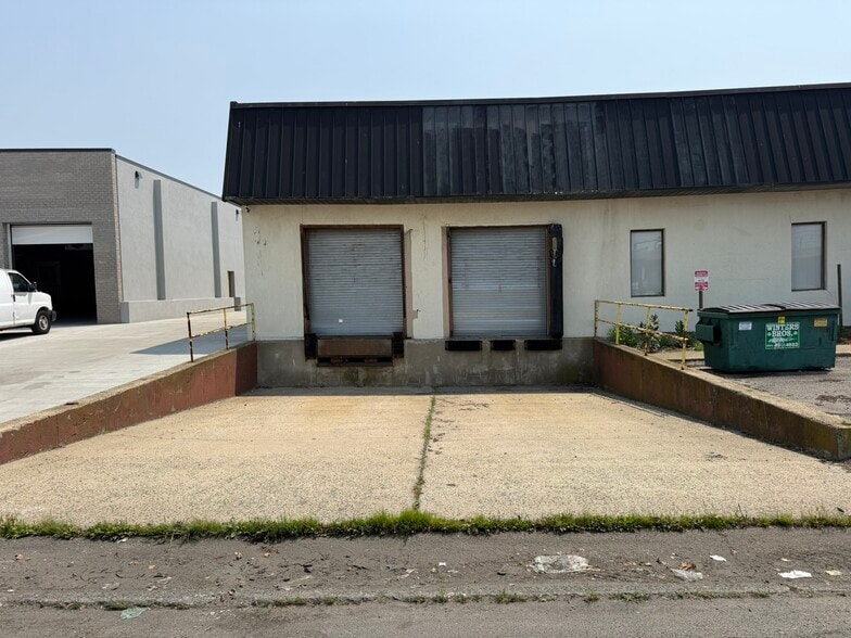191 Hanse Ave, Freeport, NY for sale - Building Photo - Image 3 of 8