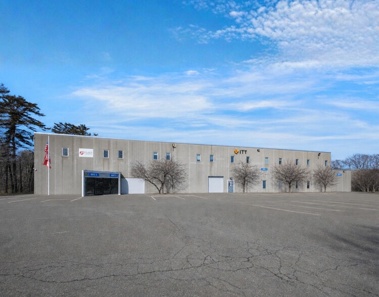 1 Kondelin Rd, Gloucester, MA à louer - Photo du bâtiment - Image 3 de 16