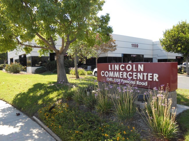 Plus de détails pour 1141 W Pomona Rd, Corona, CA - Industriel à louer