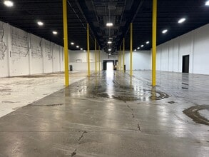 471 Cold Storage Rd, Charles Town, WV for lease Interior Photo- Image 1 of 7