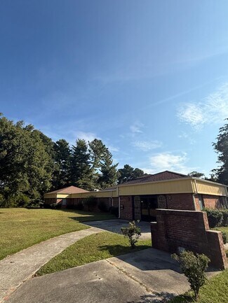 Plus de détails pour 1329 Kimery Dr, High Point, NC - Spécialité à vendre