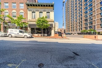 518 N Charles St, Baltimore, MD à vendre Photo intérieure- Image 1 de 25