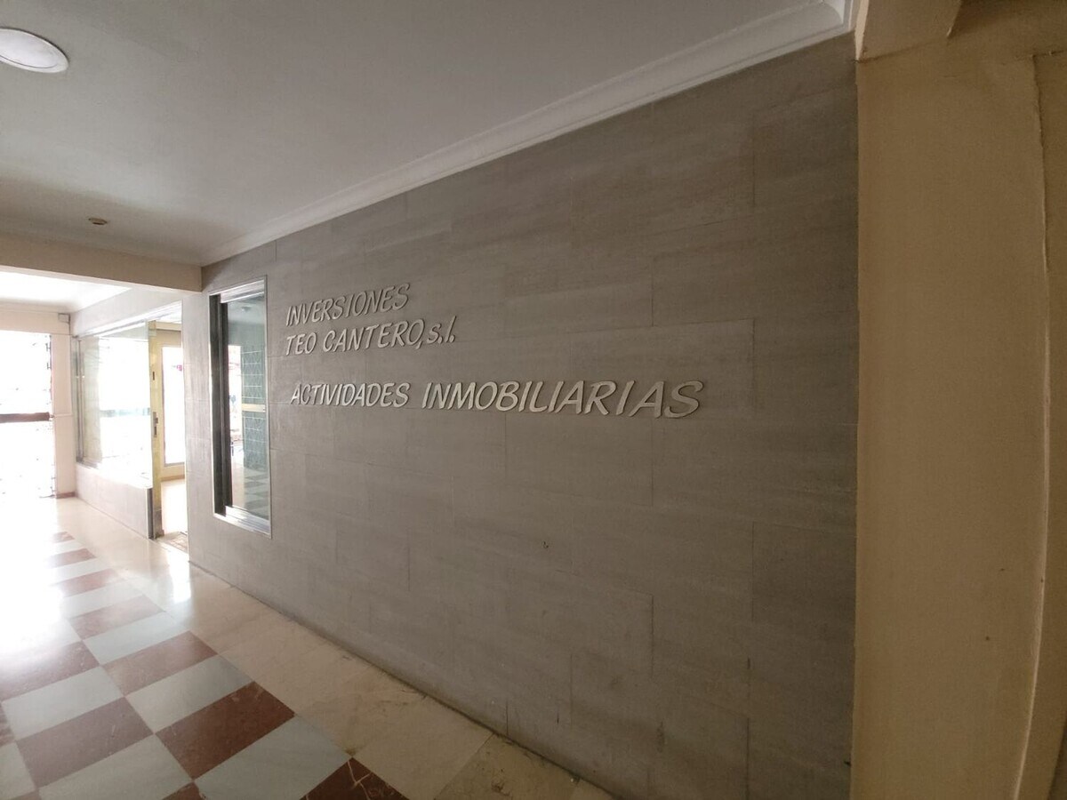 Benidorm, ALI 03501 -  -  - Photo intérieure - Image 1 of 4