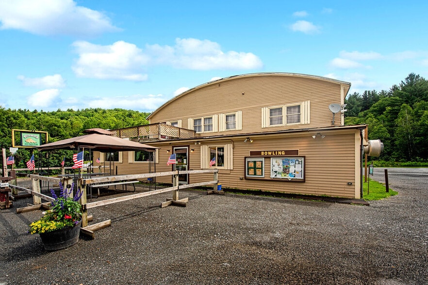 179 Vermont Route 100 N, Wilmington, VT for sale - Building Photo - Image 2 of 50