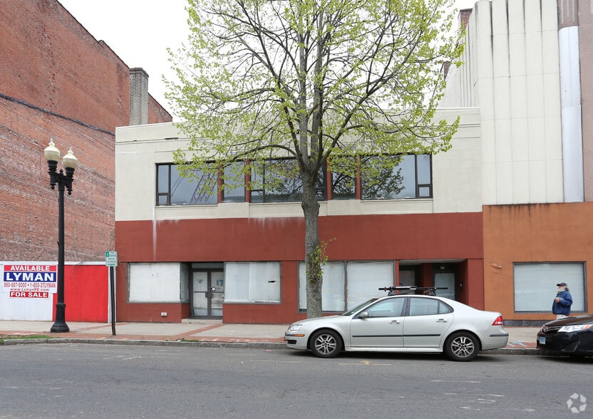 13-17 Colony St, Meriden, CT for lease - Building Photo - Image 2 of 3