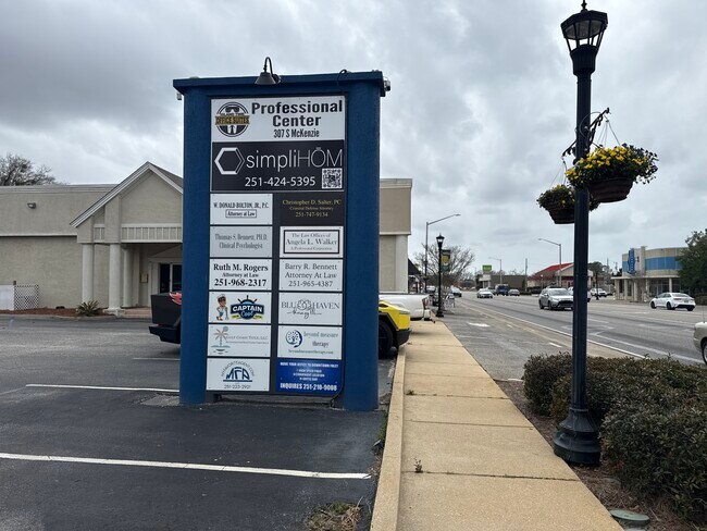More details for 307 S McKenzie St, Foley, AL - Office for Lease