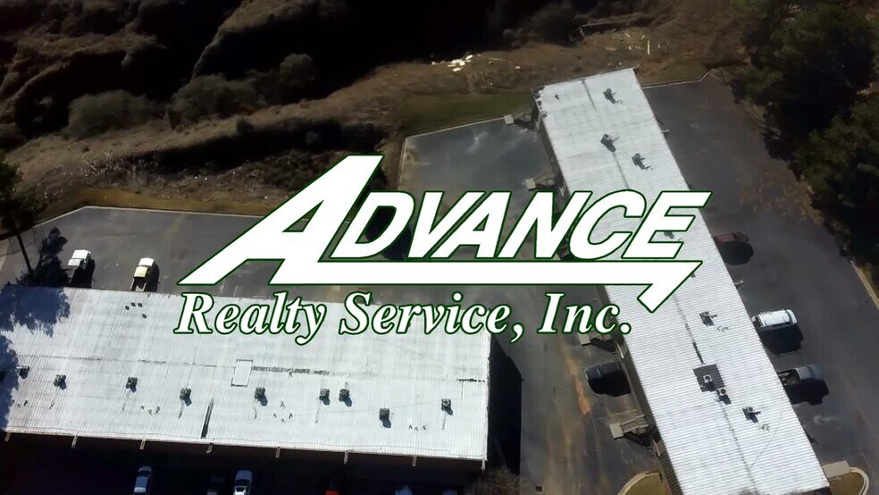 4742 Hammermill Rd, Tucker, GA à louer - Vidéo sur l’inscription commerciale - Image 2 de 24