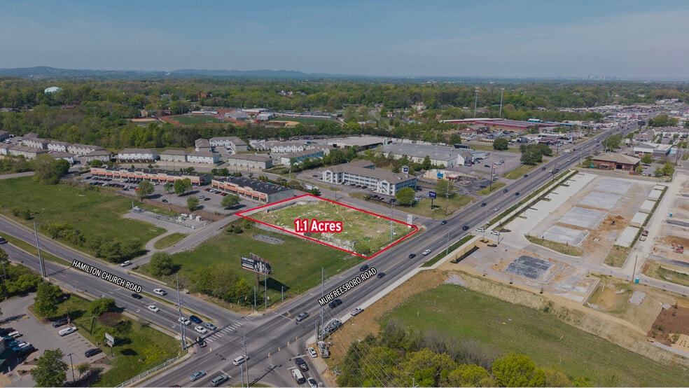 805 Hamilton Crossings, Antioch, TN for sale - Building Photo - Image 3 of 5