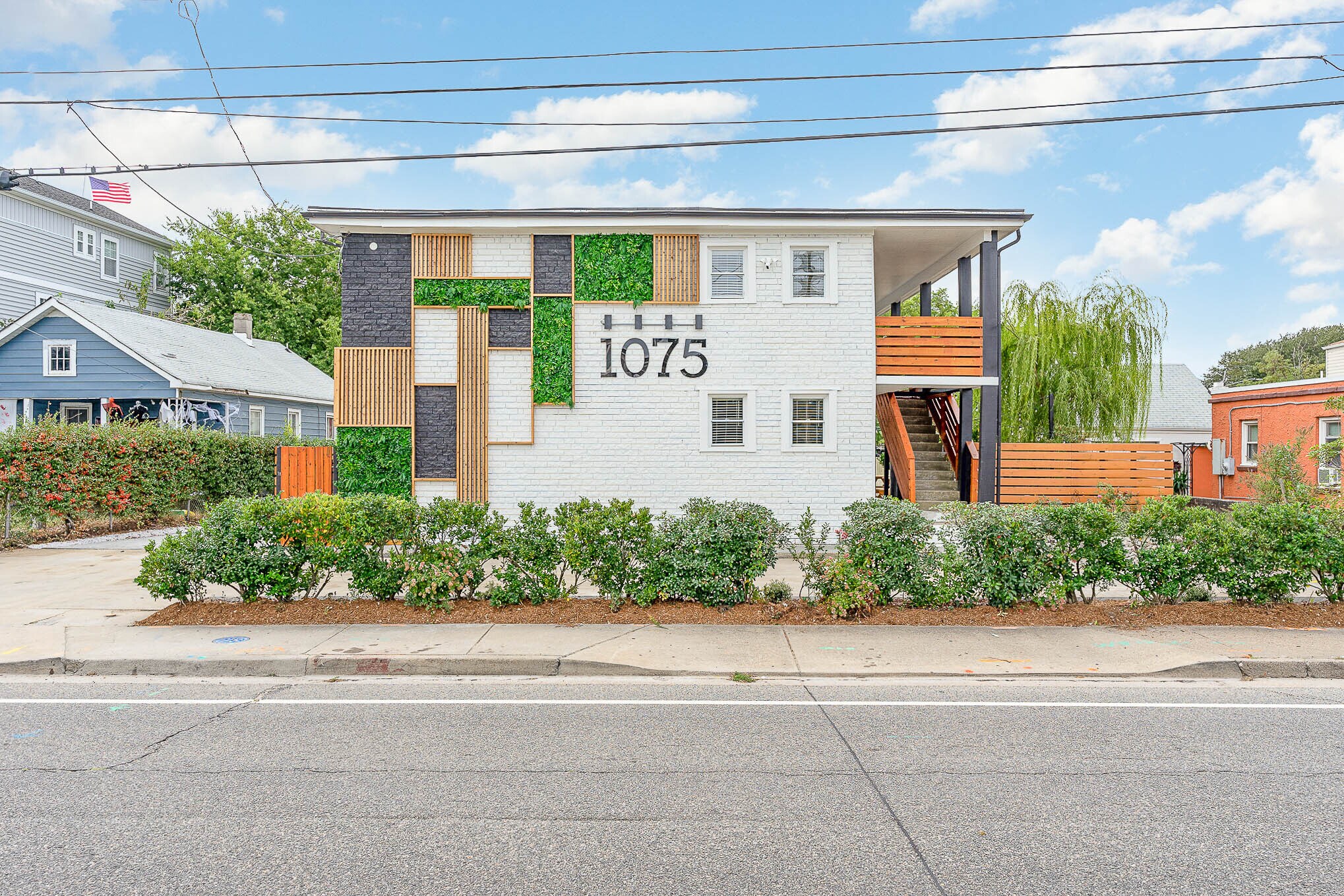 1075 W Ocean View Ave, Norfolk, VA for sale Primary Photo- Image 1 of 5