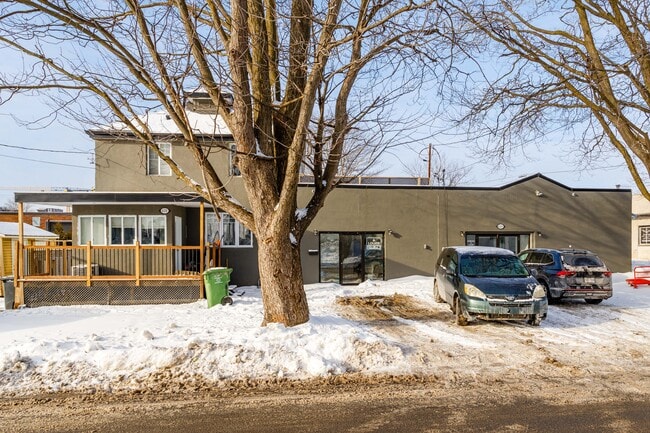 Plus de détails pour 610 Av O'connell, Dorval, QC - Bureau/Commerce de détail à louer